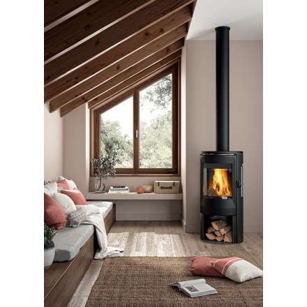 Купить Печь-камин Invicta Poele Neosen Etanche в интерьере чугунная в Мозыре в Мозыре