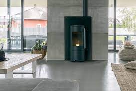 Купить Печь-камин Invicta Altara Plus в интерьере чугунная в Мозыре в Мозыре