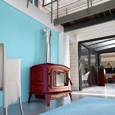 Купить Печь-камин Invicta Bradford белая эмаль в интерьере чугунная в Мозыре в Мозыре