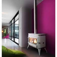 Печь-камин чугунный Invicta Bradford в интерьере Амазонка бай фото в Мозыре