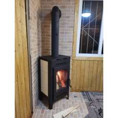 Недорогой камин со стеклом Бавария Оптима с плитой фото в интерьере в Мозыре