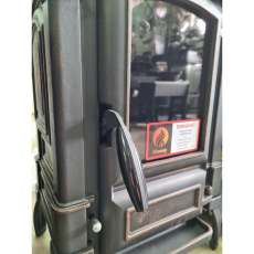 Печь-камин чугунный FireWay Bruno в интерьере патина медь Амазонка бай фото в Мозыре