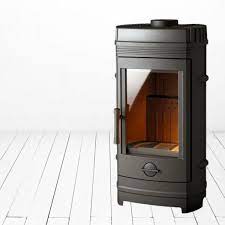 Печь-камин Invicta Cassine чугун в интерьере Амазонка бай фото в Мозыре