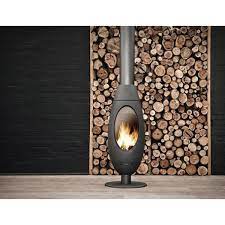 Печь-камин чугунный Invicta Ove в интерьере Амазонка бай фото в Мозыре