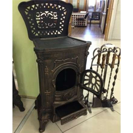 Печка чугунная Амбра в интерьере Амазонка бай фото в Мозыре
